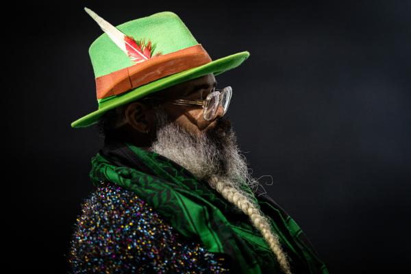 02 TVOTR color 18 small